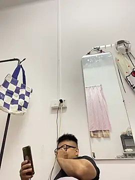 lixiaoshuai8 Webcamshow
