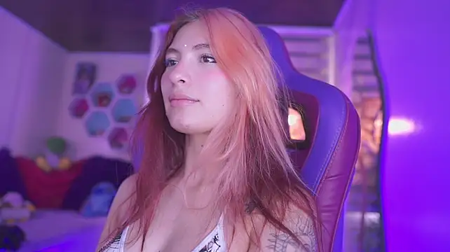 XXX chat uživo modela Rebecah_1