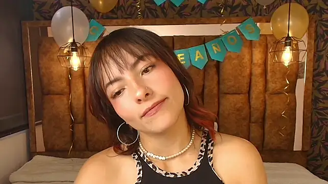 LIA__MILLER_ 라이브 XXX 채팅