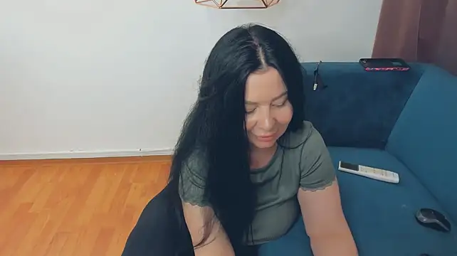 BrilliantGirll – Naživo XXX chat