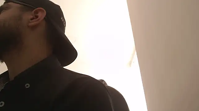 BryanPalogrande webcam show