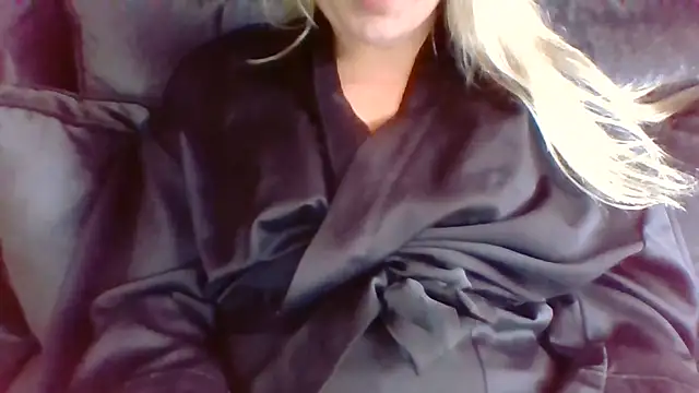 mileyxxxxxxx – webcam-show