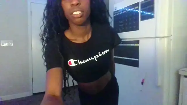 msvelvet20's Webcam Show