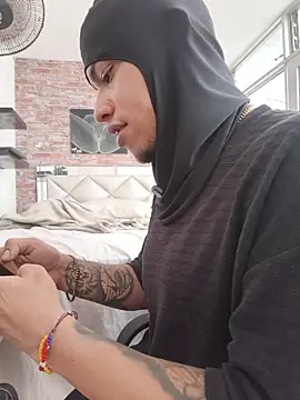 Chat XXX Live AlphaMasterXxx