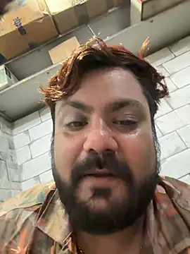 הופעת וובקאם של lovehotvns