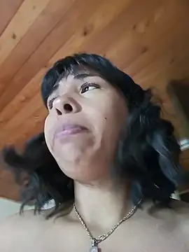 Chat XXX en directo de Ivon_C
