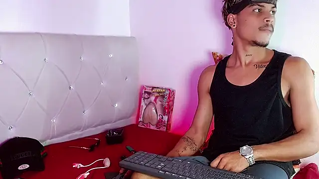 Angel_foxc13 Webcam-Show