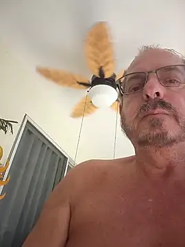 theclubist111 webcam show