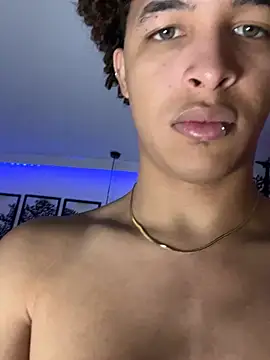 XXX chat uživo modela ian_smith_0