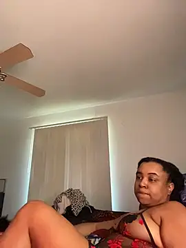 reecieofficial's Live XXX Chat
