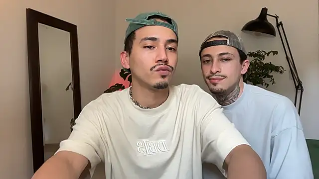 Noah_and_Steven: απευθείας συνομιλία ΧΧΧ
