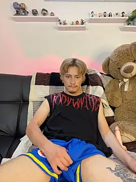 Chat XXX en directo de AleFoxx_