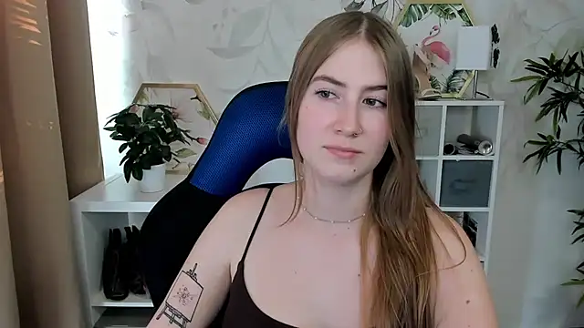 XXX chat uživo modela candy_Megan