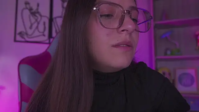 دردشة milly_kenner الجنسية المباشرة