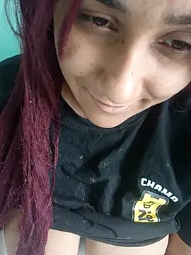srtsara webcam show