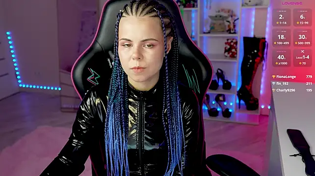 XXX chat uživo modela QueenAliceX