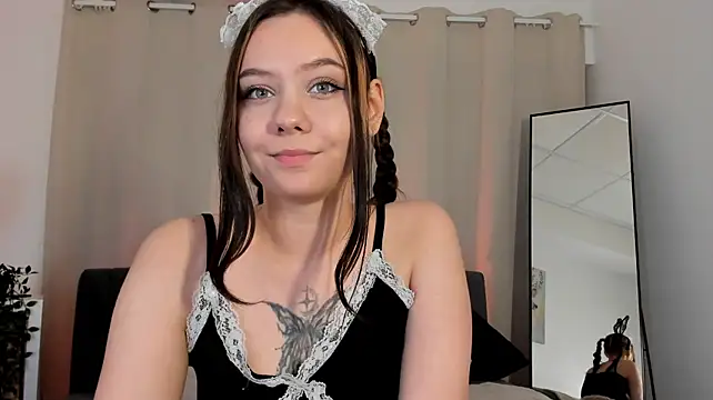 Chatroom XXX en direct de Mika_Moony