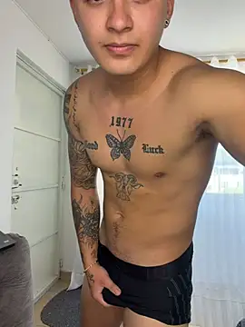Christopher_strongg Live XXX-chat