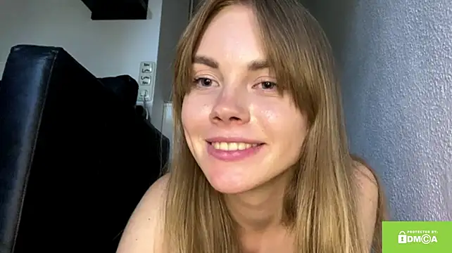Živý XXX chat SunnyStrike