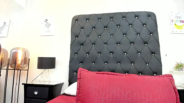Živý XXX chat ariana_moon00