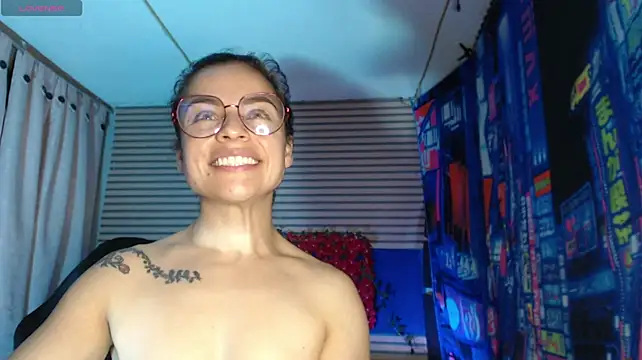 rosse_2504 Live XXX-chat