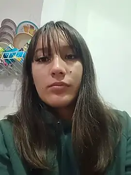 CrystalLaurent's Live XXX Chat