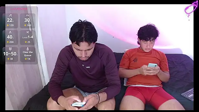 Živý XXX chat Duolatinhot69