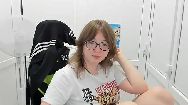 Živý XXX chat HachiYume