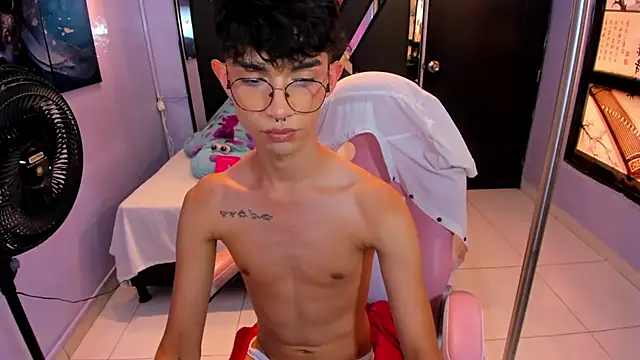 Chatroom XXX en direct de LiamHeatx