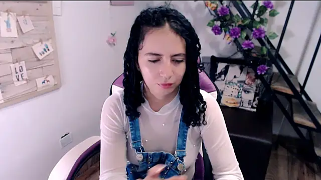 Chat XXX en directo de samantha_baby_