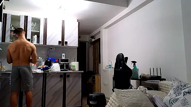 Czat XXX na żywo – RyanStorm_