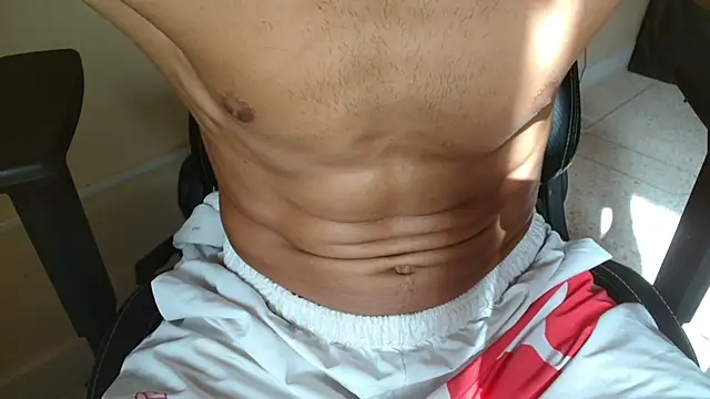 MASTERARABICAjustforSLAVE élő XXX-chatje