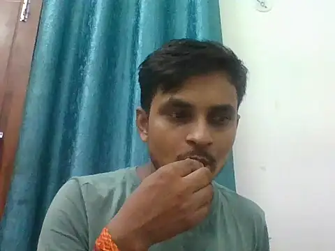 Sumit_LkO's Live XXX Chat