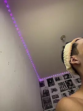 ApoloXanthos 라이브 XXX 채팅