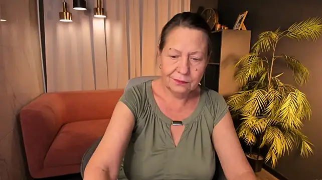 LindaPassionate Chat XXX in diretta