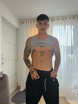 Christopher_strongg Live XXX-Chat