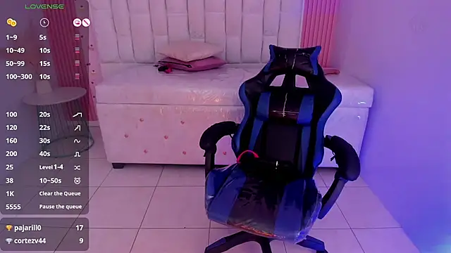 violet_sub's Live XXX Chat