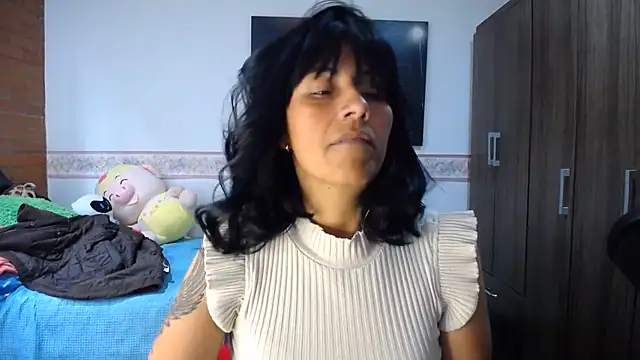sharoon_cheerry লাইভ XXX চ্যাট