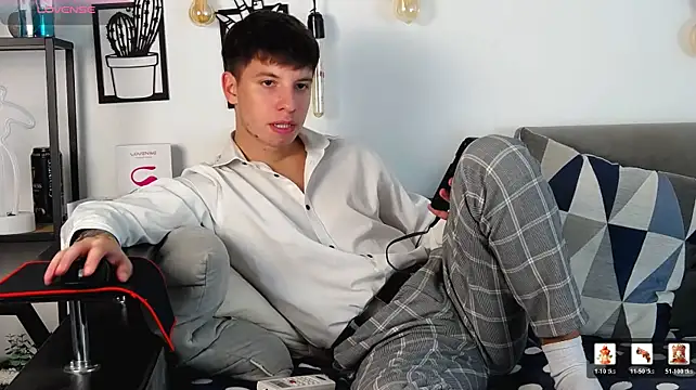ThomasEdisonn Live XXX-Chat