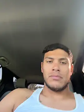 הופעת וובקאם של StrokingDaddy4
