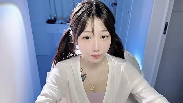 Ccc7-'s Live XXX Chat