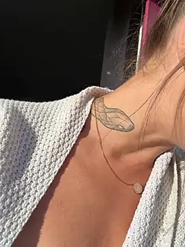 Онлайн чат XXX xsugarbabe