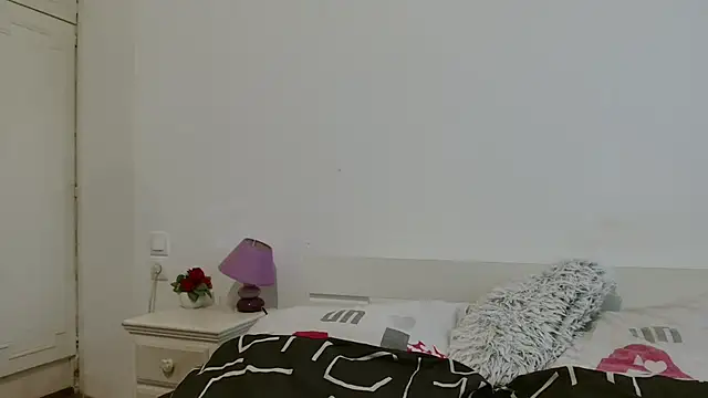 desirmiss1's Live XXX Chat