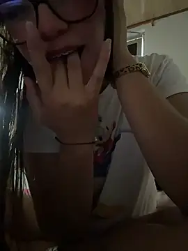 Živý XXX chat Amy_adely