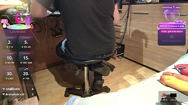 XXX chat uživo modela misteryman1956