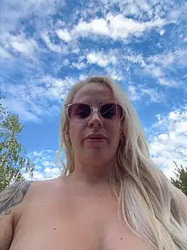 Show Webcam de June695_