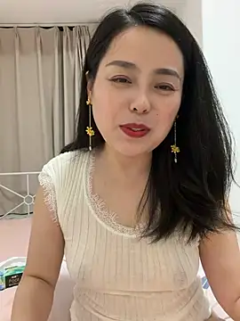 orangeoneday's Live XXX Chat
