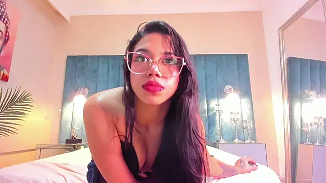 Chat +18 de jasmine_saenz ao vivo