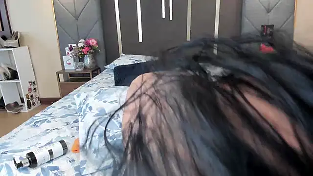 Živý XXX chat SofiiMontes