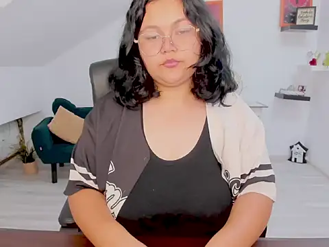 Chat XXX en directo de HaraNoir